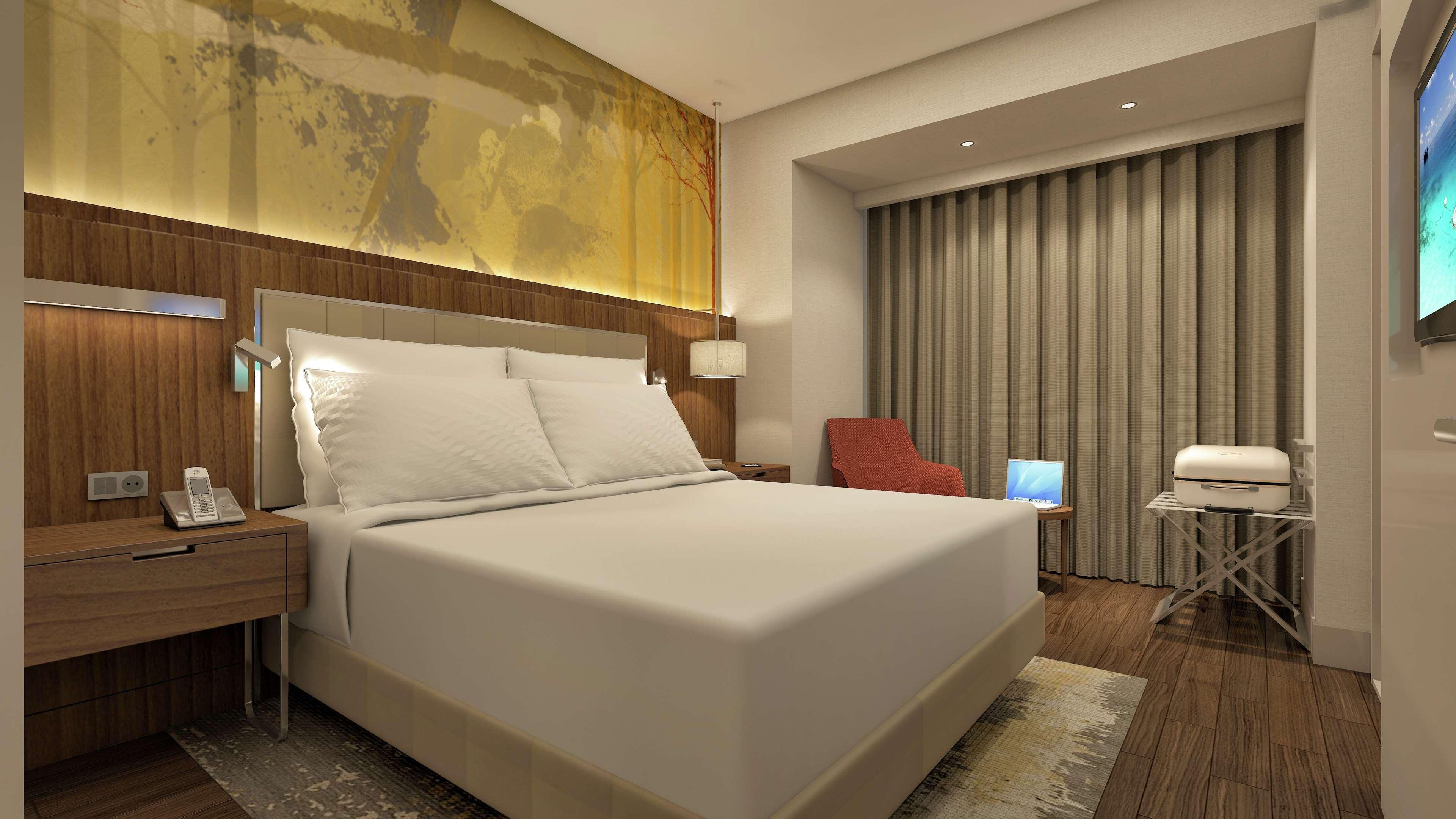 Doubletree By Hilton Skopje Hotel Luaran gambar A room at the hotel
