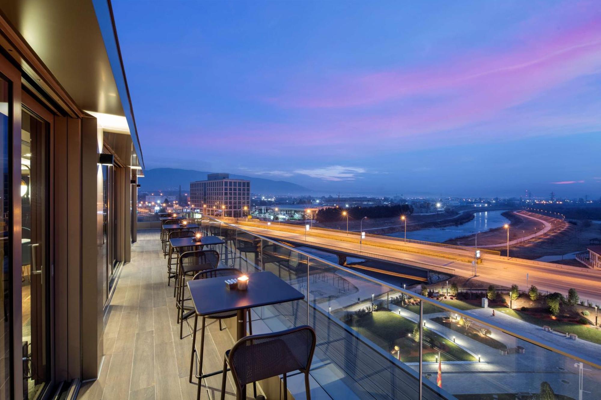 Doubletree By Hilton Skopje Hotel Luaran gambar View from the hotel